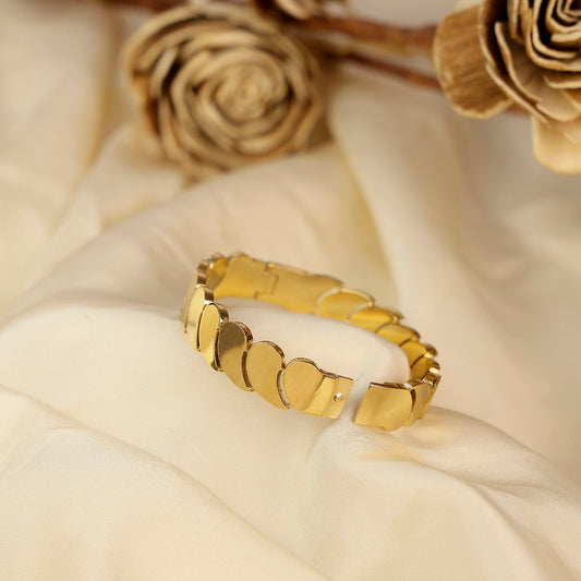 Gardenia single tone bracelet