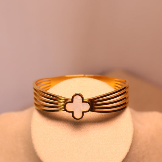 GOLD PLATED BRACELET